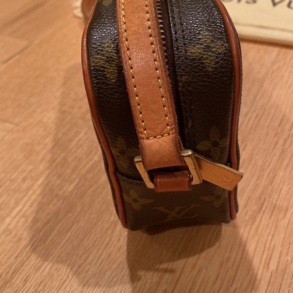 Authentic Louis Vuitton Pochette Cite Monogram Bag Purse Y2K Shoulder Bag Brown - Picture 14 of 17